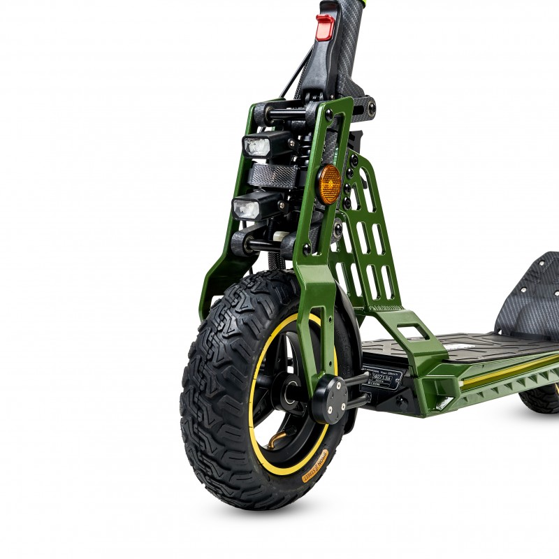 Patinete eléctrico Bison GT | Carbon Design | 40km Autonomía