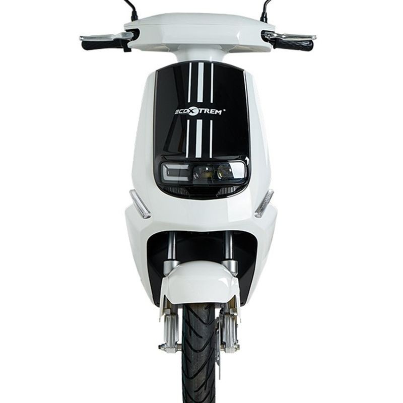 Scooter eléctrico matriculable 1200W con mini pantalla LCD Nina